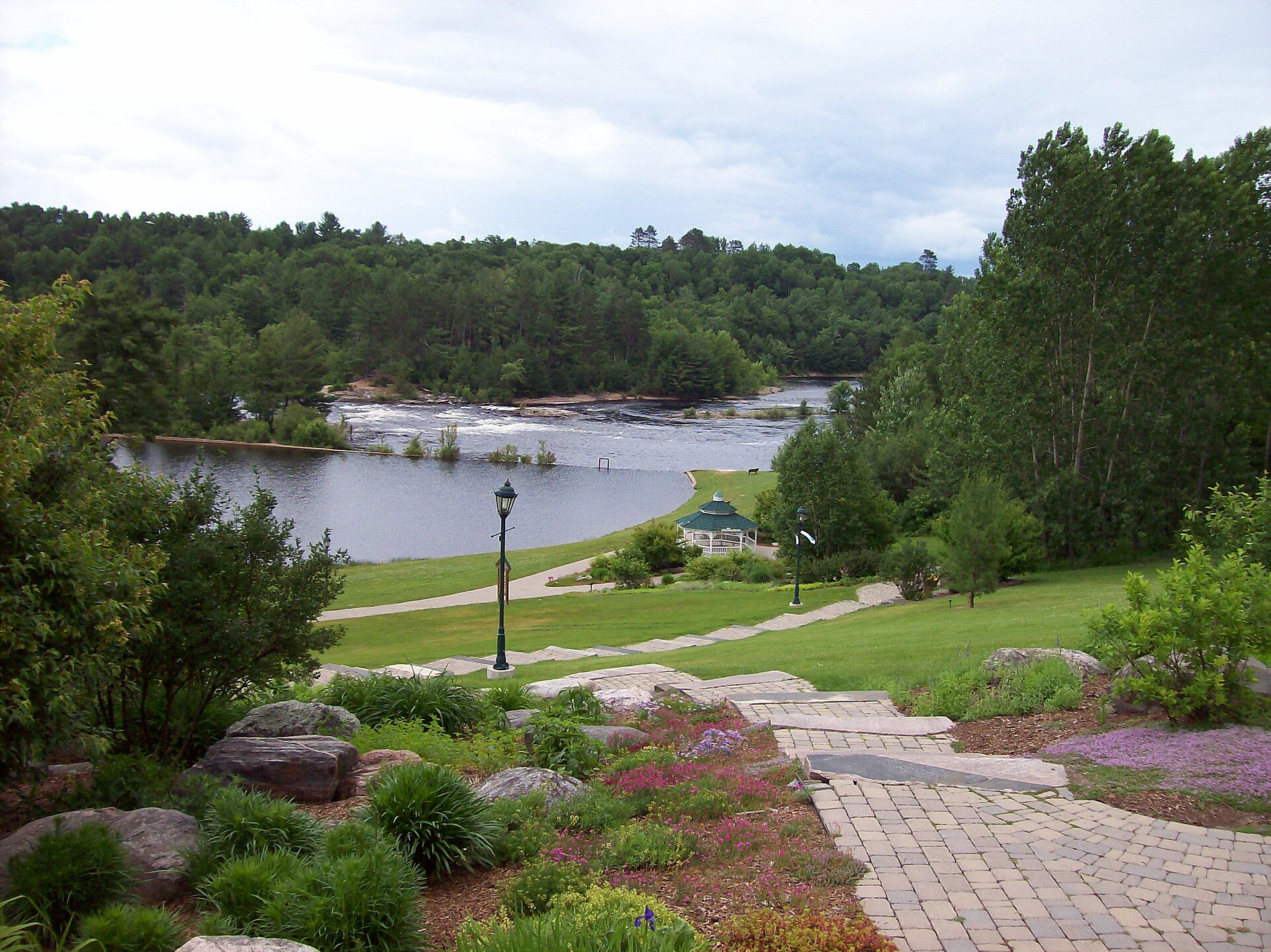 Petawawa indoor air quality testing — Air Masters certified IAQ service in Ontario